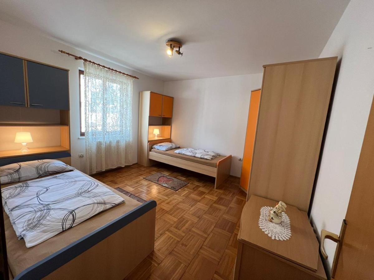Apartman Bruna 1 Πόρετς Εξωτερικό φωτογραφία