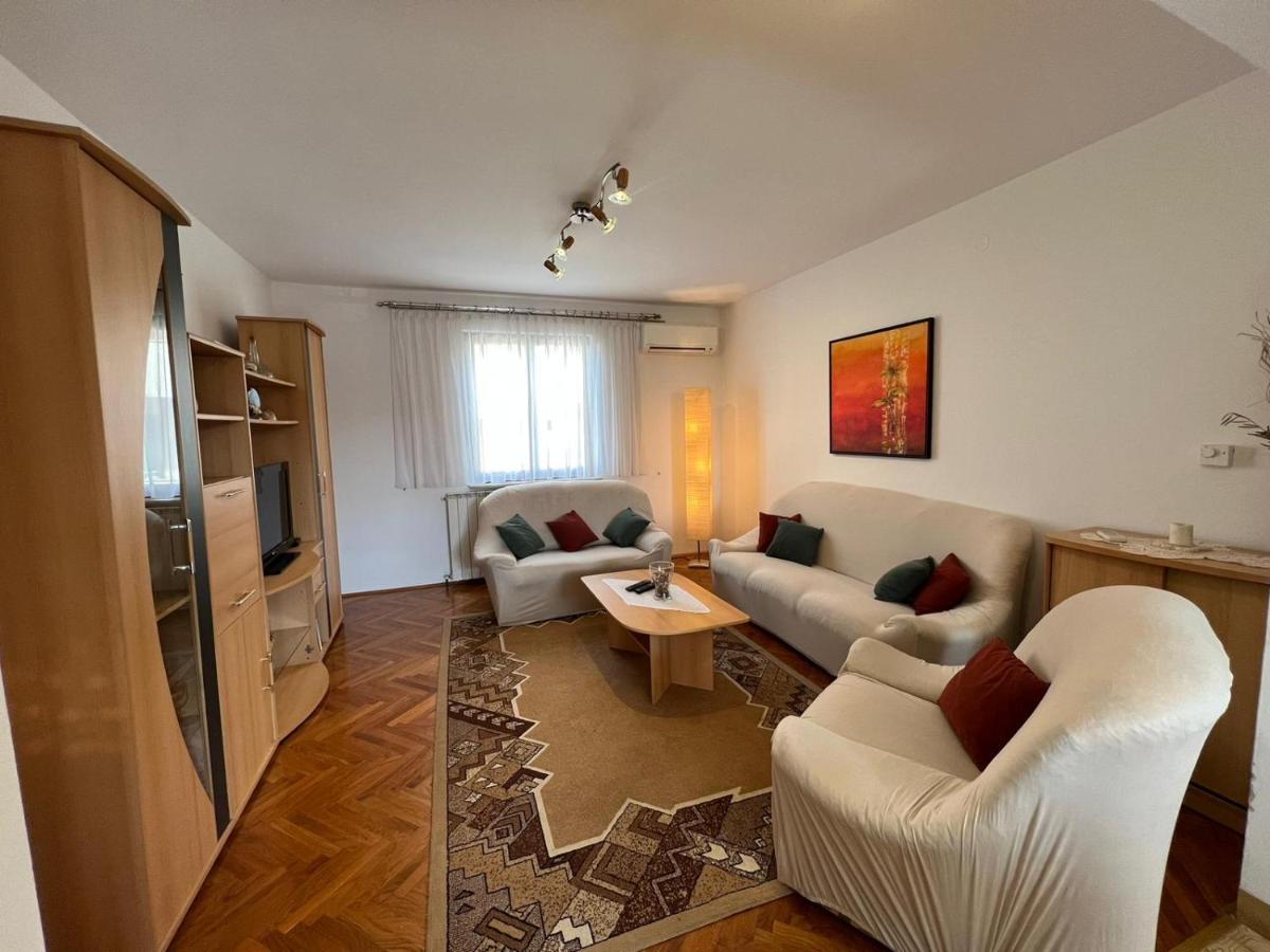 Apartman Bruna 1 Πόρετς Εξωτερικό φωτογραφία